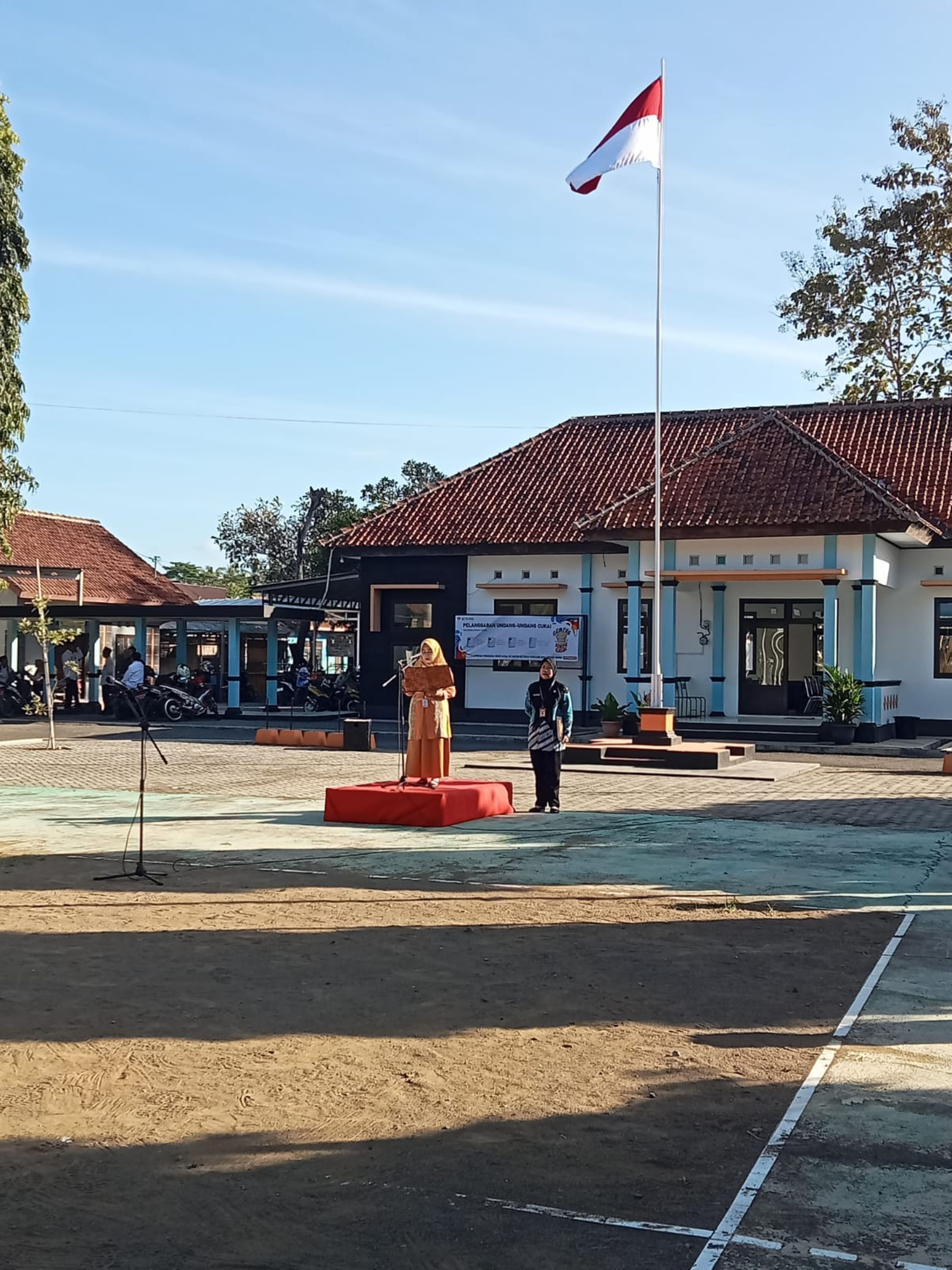 Upacara_hari_anak.jpg
